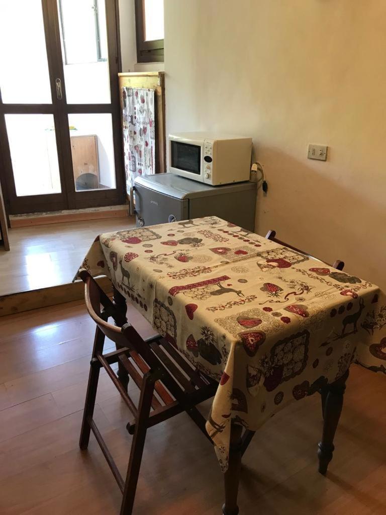 Ferienwohnung Monolocale Accogliente Bardonecchia Exterior foto